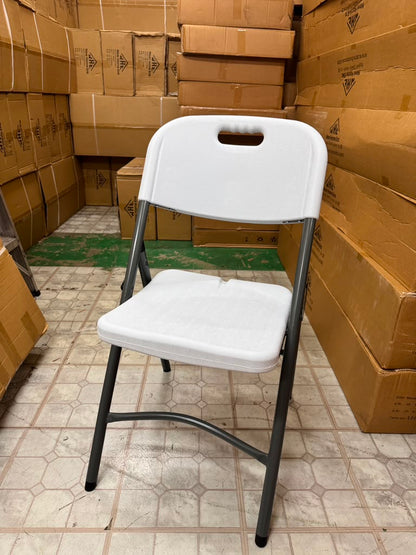 Heavy Duty Plastic Folding Chair – White | Supports Up to 500 lbs (250 kg)